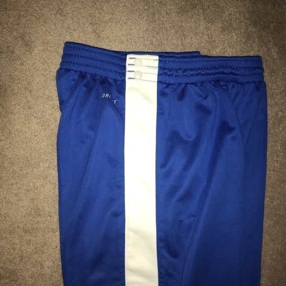 NIKE Men’s Tear Away Pants - Picture 2 of 12